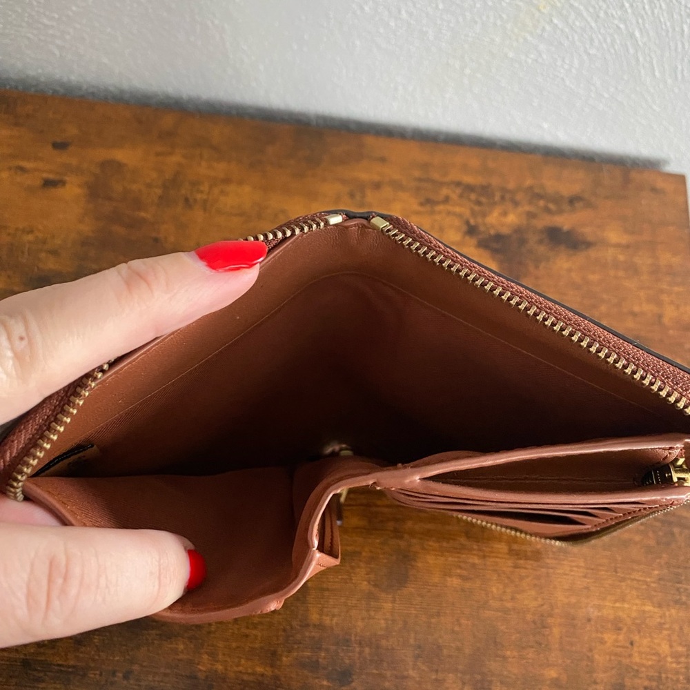 Coach Brown Calf Leather Zip Around Medium Wallet CH806 - Picture 10 of 11